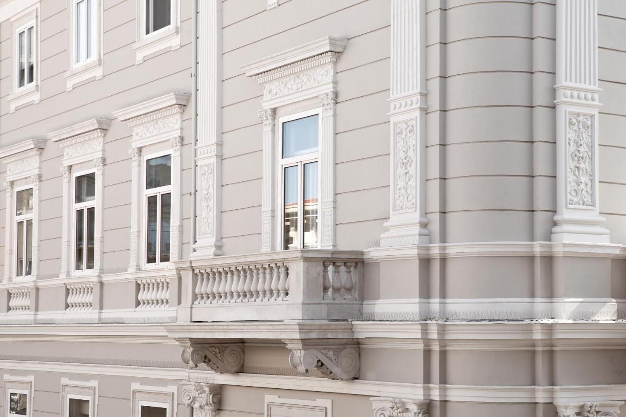 Palazzo Talenti 1907 Aparthotel Trieste Exterior photo